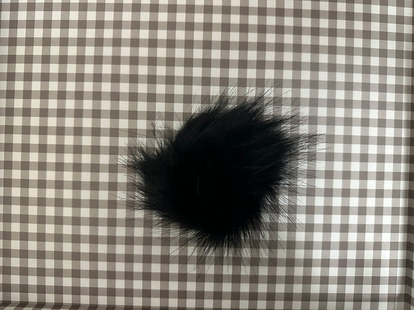 beWoolen Faux Fur Pom Pom - beWoolen