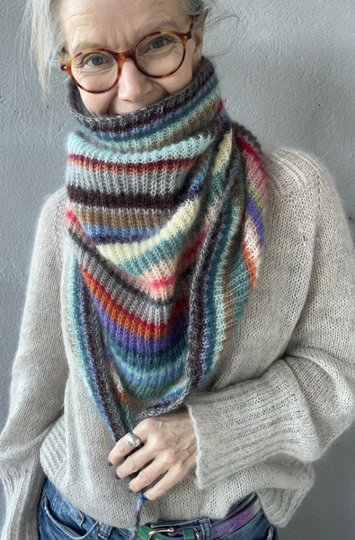 Fluffy Scarf Yarn Kits - beWoolen